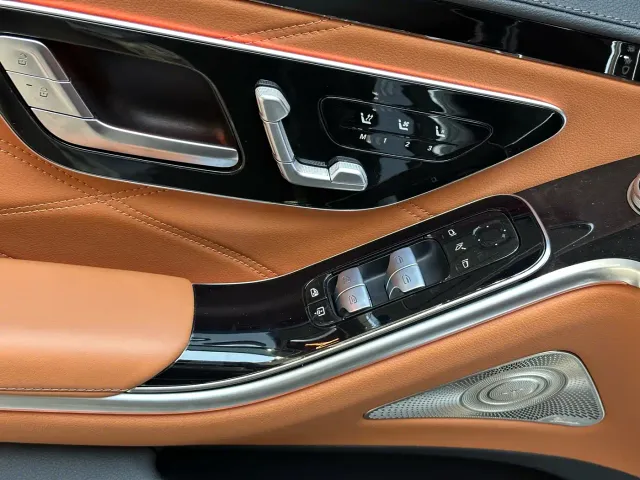 Mercedes-Benz Maybach S-Class — Фото автомобиля 10