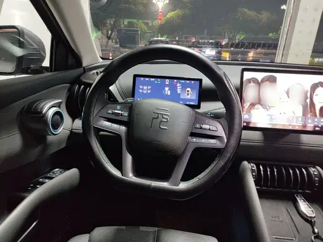 BYD Yuan PLUS — Фото автомобиля 10