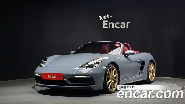 Фотография автомобиля — Porsche 718