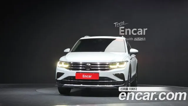 Volkswagen Tiguan Tiguan 2 поколение 2.0 TDI Prestige — Фото автомобиля 3