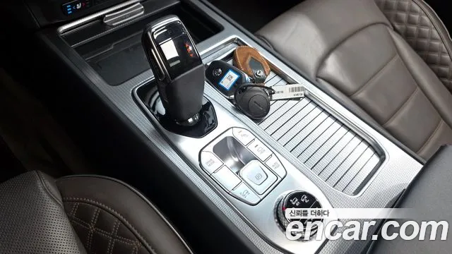 KG_Mobility_Ssangyong Rexton — Фото автомобиля 9