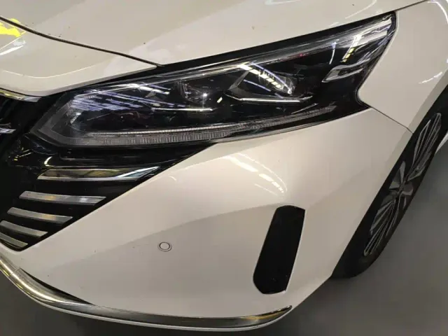 Nissan Teana — Фото автомобиля 23