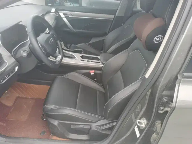 Geely Binyue — Фото автомобиля 14