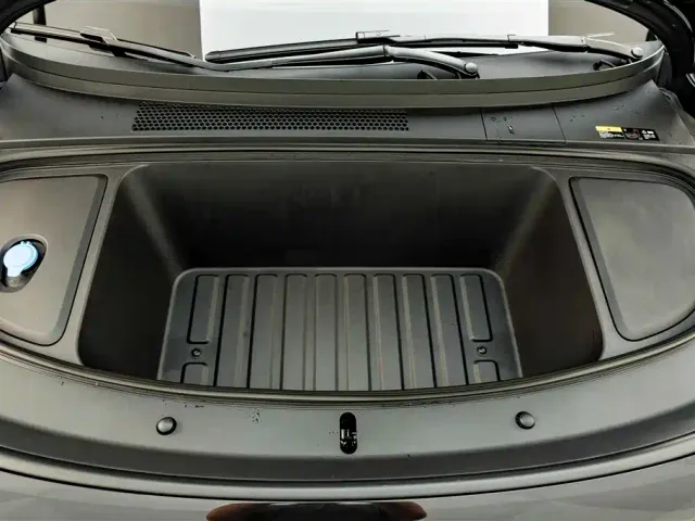 Li Auto i6 — Фото автомобиля 26