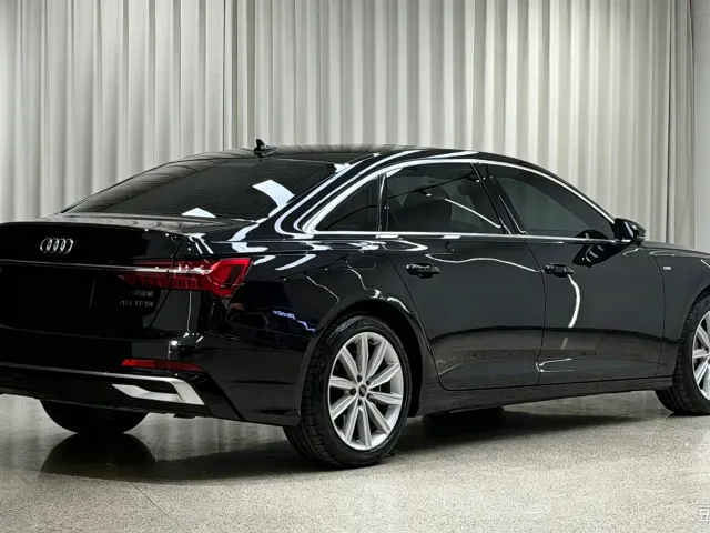 Audi A6L — Фото автомобиля 5