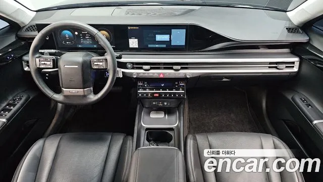 Hyundai Grandeur Grandeur (GN7) 2.5 Бензин 2WD — Фото автомобиля 6