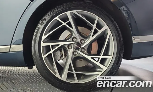 Genesis G90 RS4 — Фото автомобиля 6