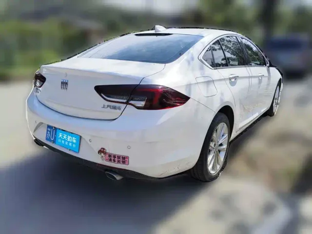 Buick Regal — Фото автомобиля 2