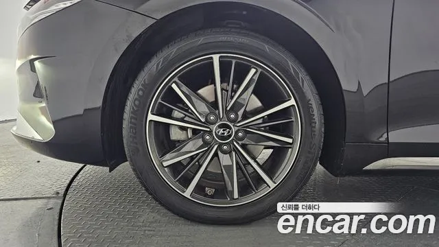 Hyundai Grandeur Новый Grandeur IG 3.0 LPi (Для проката) — Фото автомобиля 5
