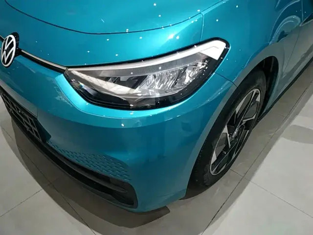Volkswagen ID.3 — Фото автомобиля 23