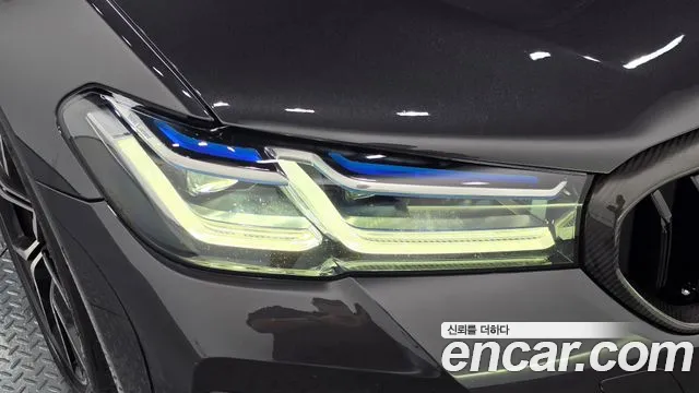 BMW 5 Series G30 — Фото автомобиля 7