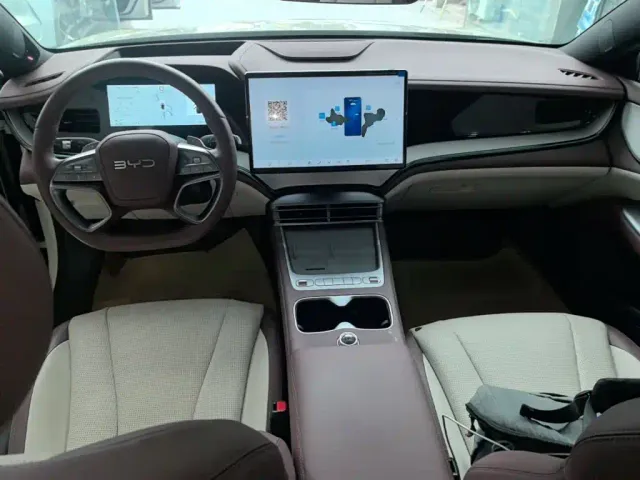 BYD Seal 07 DM-i — Фото автомобиля 9