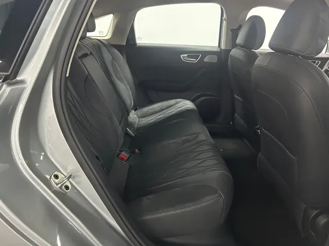 Roewe D7 — Фото автомобиля 5