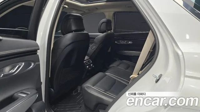 Genesis GV70 Electrified GV70 — Фото автомобиля 9