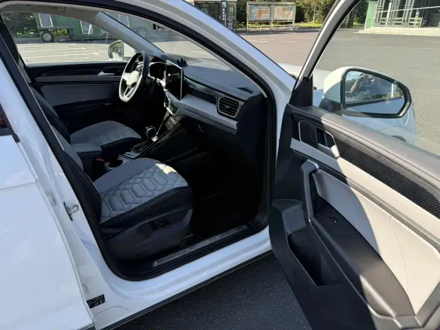 Volkswagen Tayron — Фото автомобиля 12