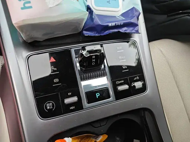BYD Seal — Фото автомобиля 10