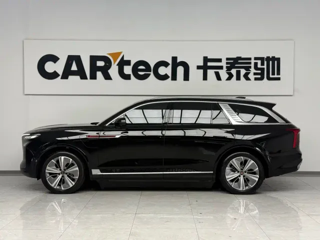 Hongqi E-HS9 — Фото автомобиля 3