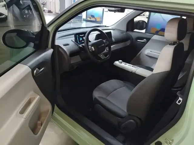 Changan Lumin — Фото автомобиля 15