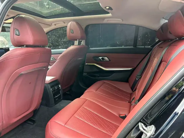 BMW 3 Series — Фото автомобиля 6