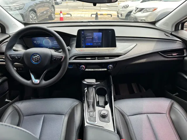 Buick Velite 6 — Фото автомобиля 10