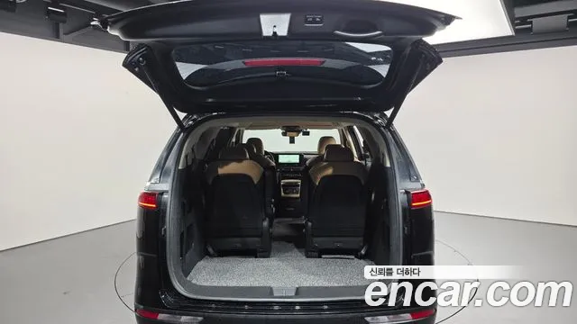 Kia Canival Carnival 4 поколение Дизель 9 мест Signature — Фото автомобиля 20
