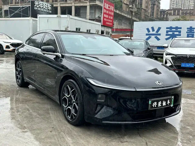 Changan Qiyuan A07 — Фото автомобиля 3