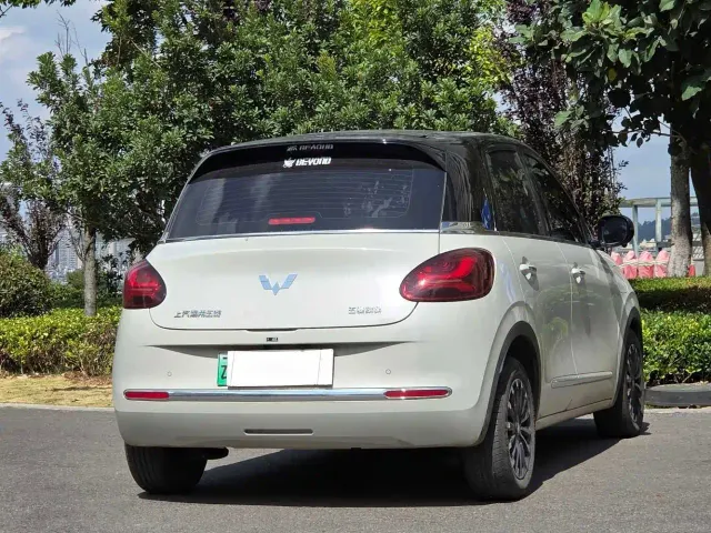 Wuling Bingo — Фото автомобиля 4
