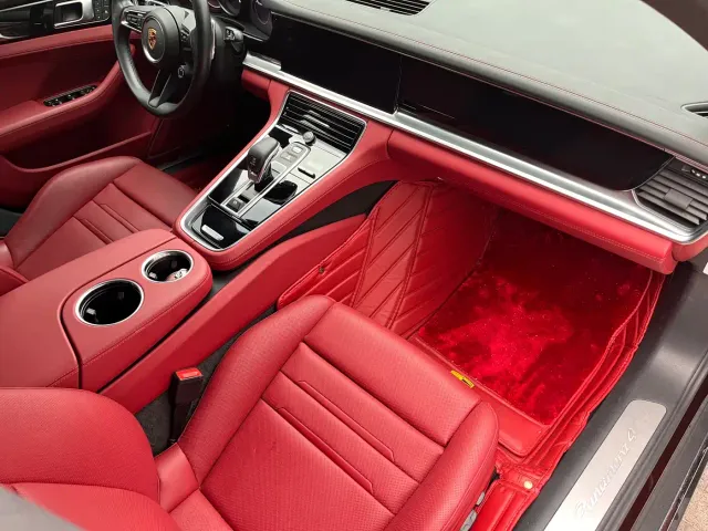 Porsche Panamera — Фото автомобиля 18