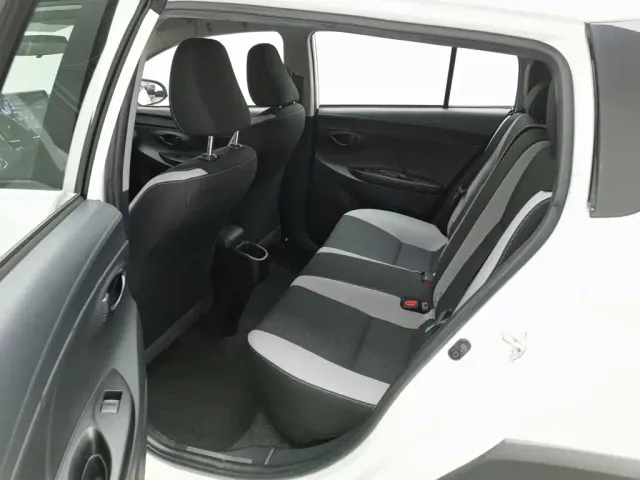Toyota YARiS L Zhi Xuan — Фото автомобиля 15