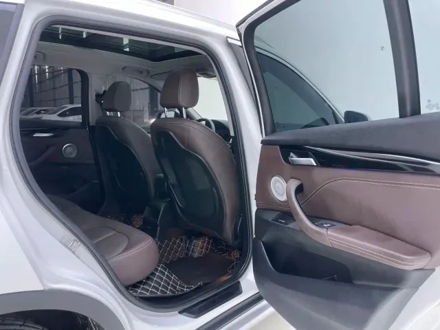 BMW X1 — Фото автомобиля 30