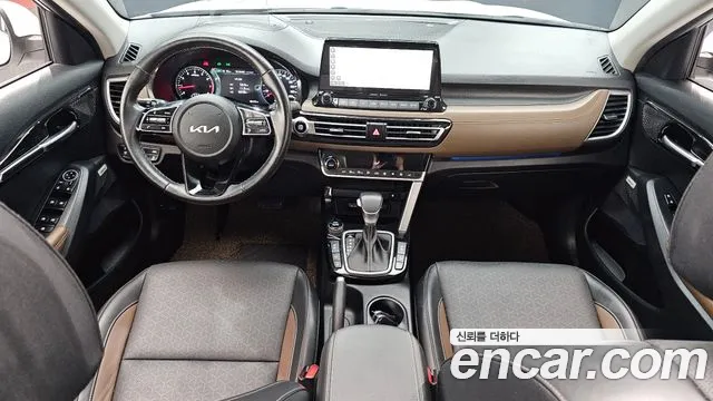 Kia Seltos Seltos Бензин 1.6 турбо 2WD — Фото автомобиля 7