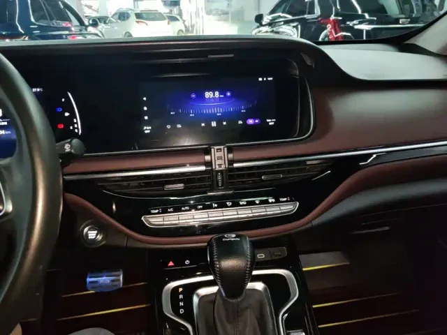 GAC Trumpchi M6 — Фото автомобиля 12