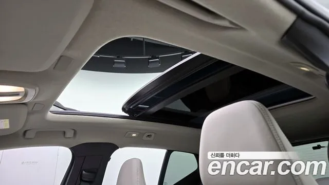 Volvo XC40 — Фото автомобиля 19