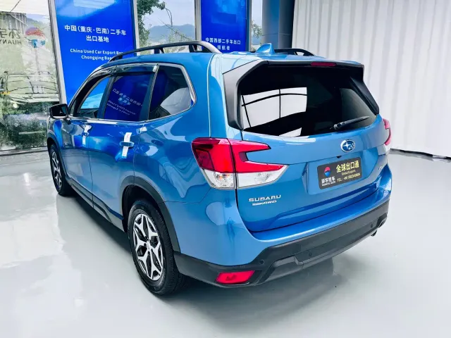 Subaru Forester — Фото автомобиля 6
