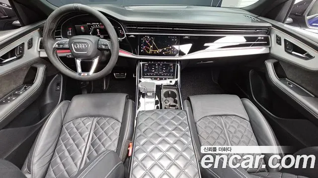 Audi Q8 55 TFSI quattro Premium — Фото автомобиля 7