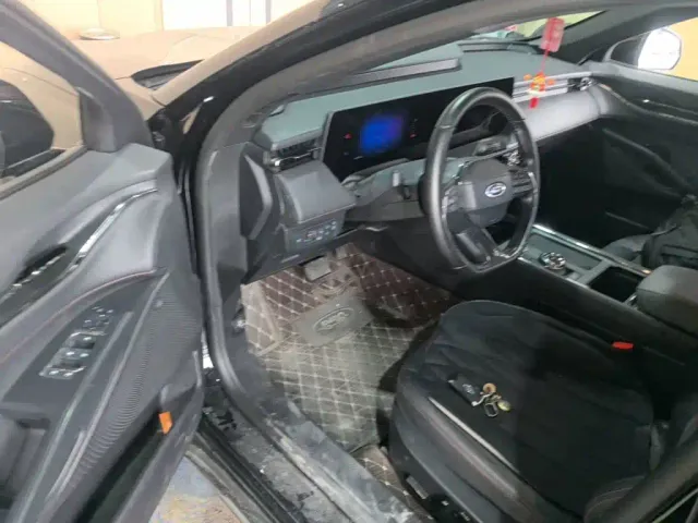 Ford Mondeo — Фото автомобиля 15