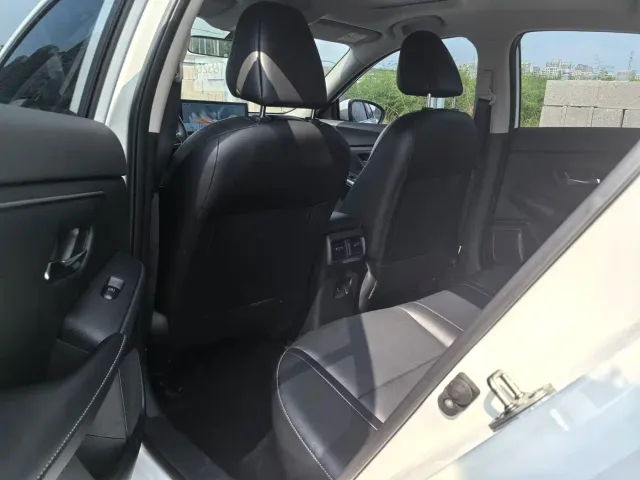 Nissan Sylphy — Фото автомобиля 7