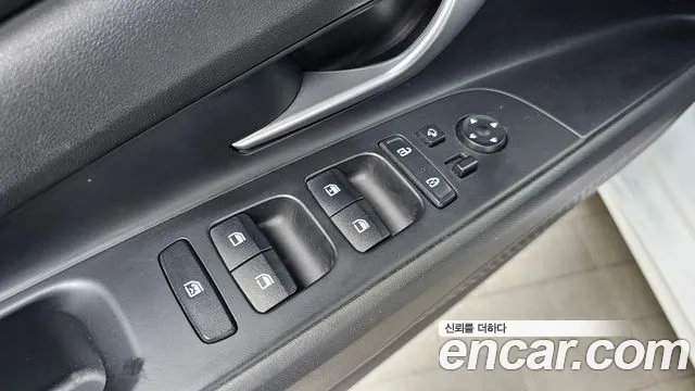 Hyundai Avante — Фото автомобиля 25