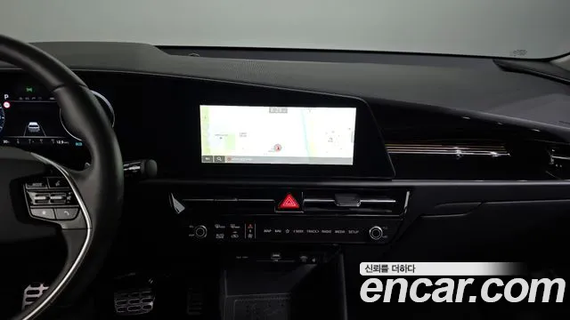 Kia Niro The All New Niro Signature — Фото автомобиля 11