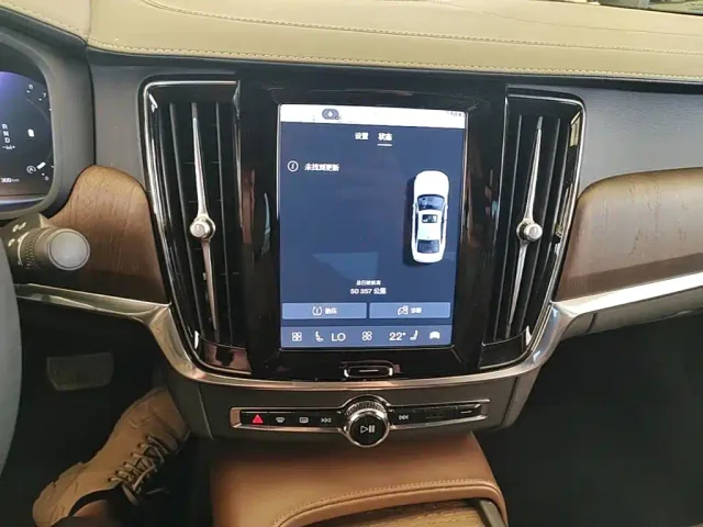 Volvo S90 — Фото автомобиля 8