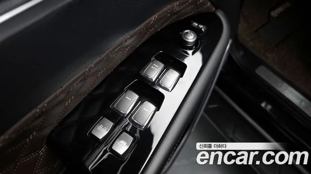 KG_Mobility_Ssangyong Rexton All Rexton Дизель 2.2 4WD — Фото автомобиля 17