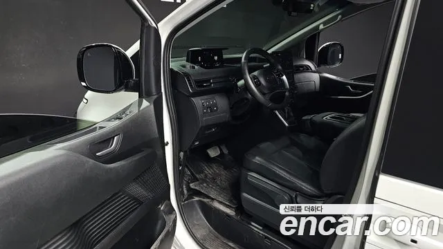 Hyundai Staria — Фото автомобиля 15