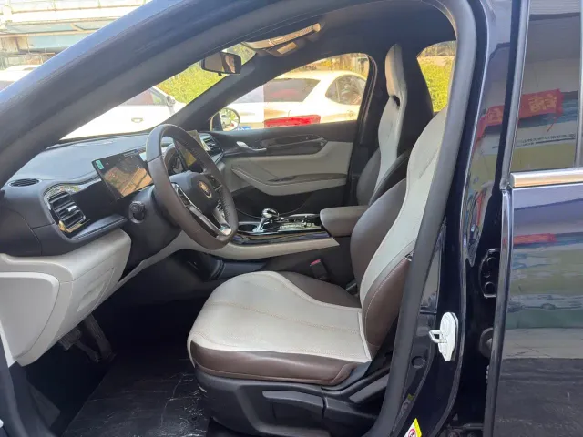 BYD Qin PLUS — Фото автомобиля 4