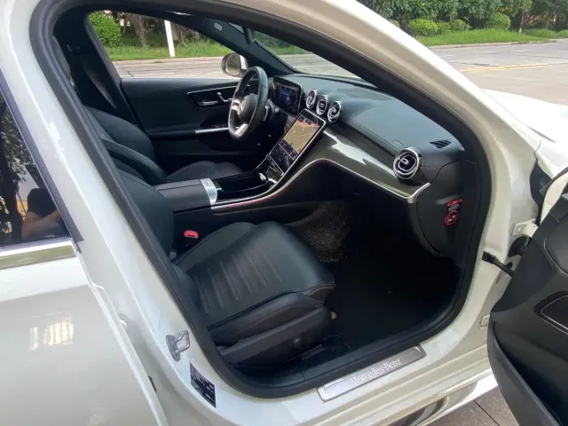 Mercedes-Benz C-Class — Фото автомобиля 8