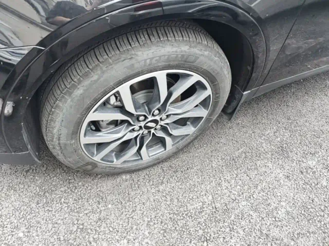 Cadillac XT5 — Фото автомобиля 22