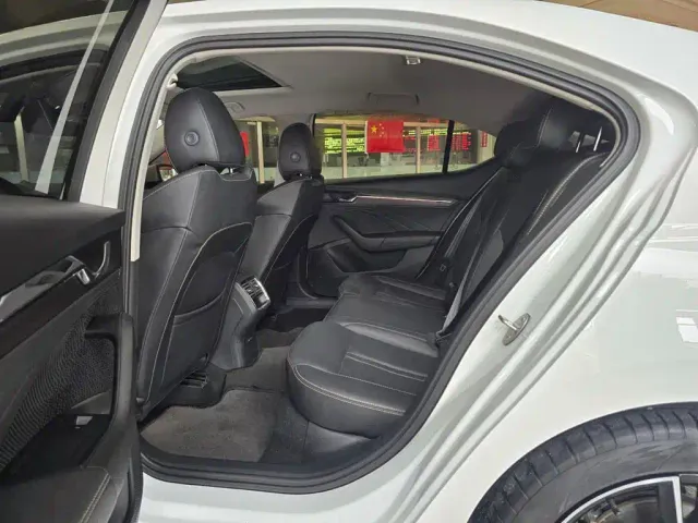 Skoda Octavia — Фото автомобиля 9