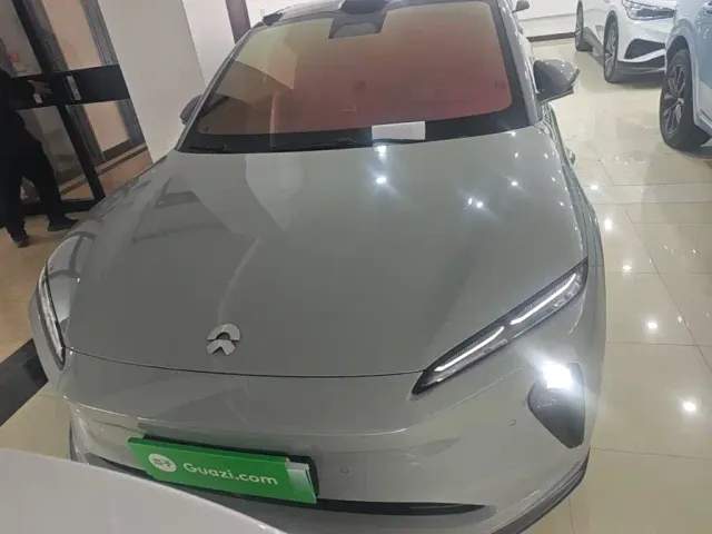 Nio ET5 Touring — Фото автомобиля 2