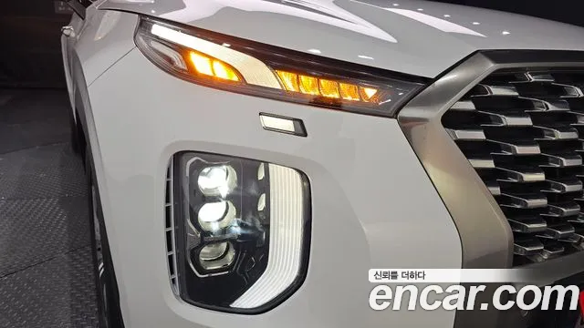 Hyundai Palisade Palisade Бензин 3.8 2WD — Фото автомобиля 22