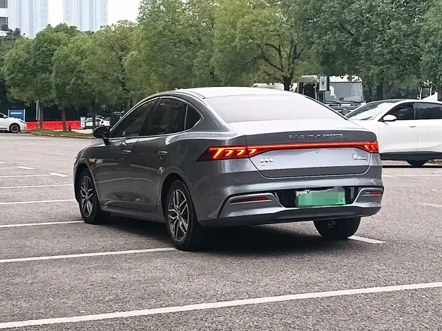 BYD Qin PLUS — Фото автомобиля 5