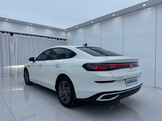 Volkswagen Lamando — Фото автомобиля 6